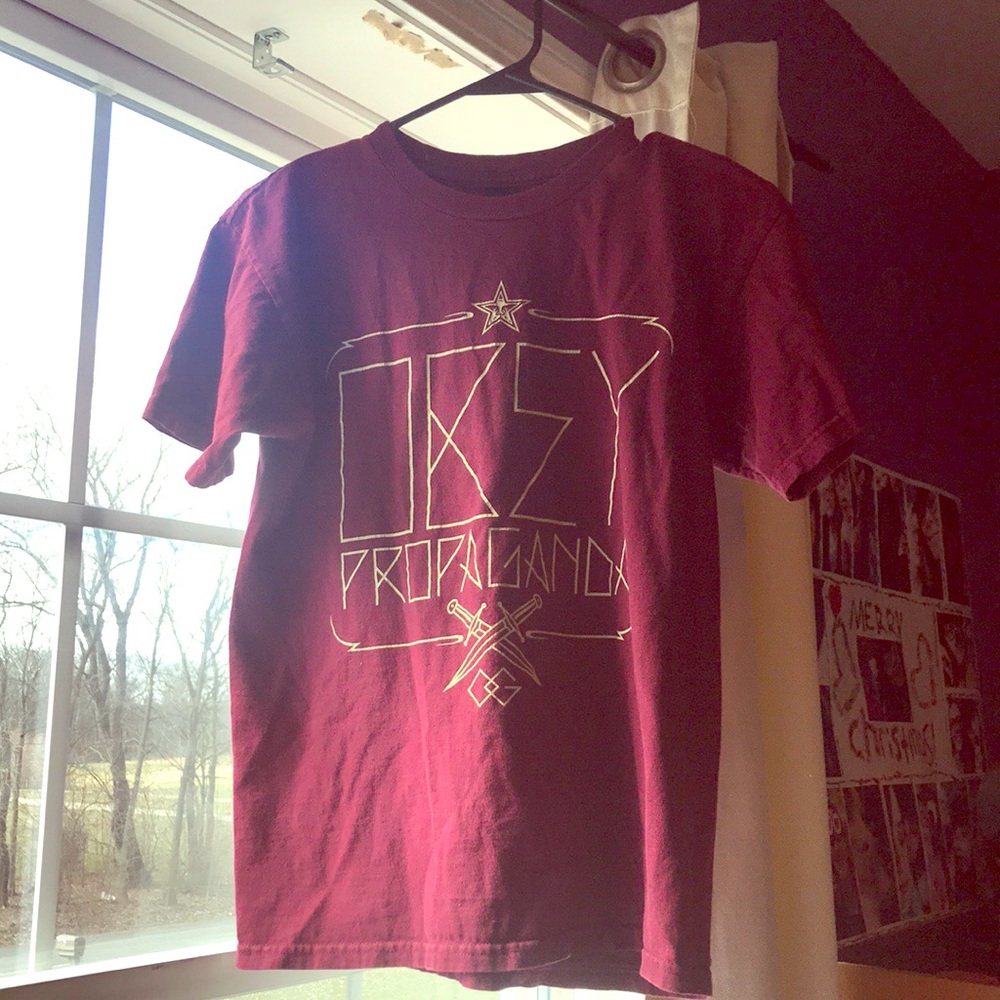 OBEY T-shirt
